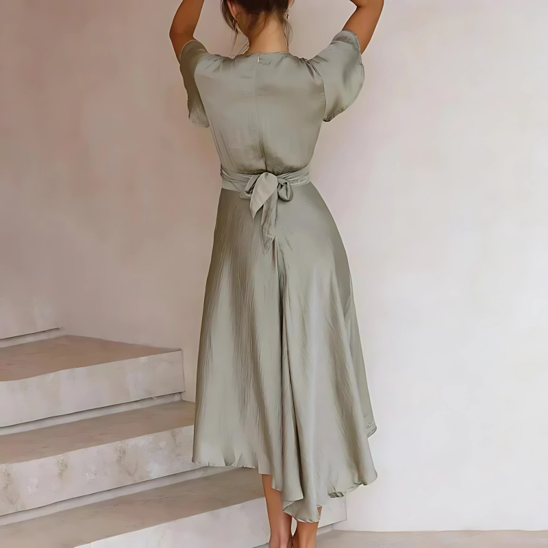 Colette robe fluide vintage à l’esprit rétro