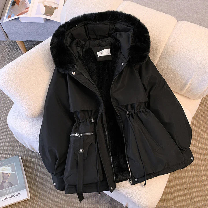 Nelly - Manteau d'hiver élégant avec fourrure