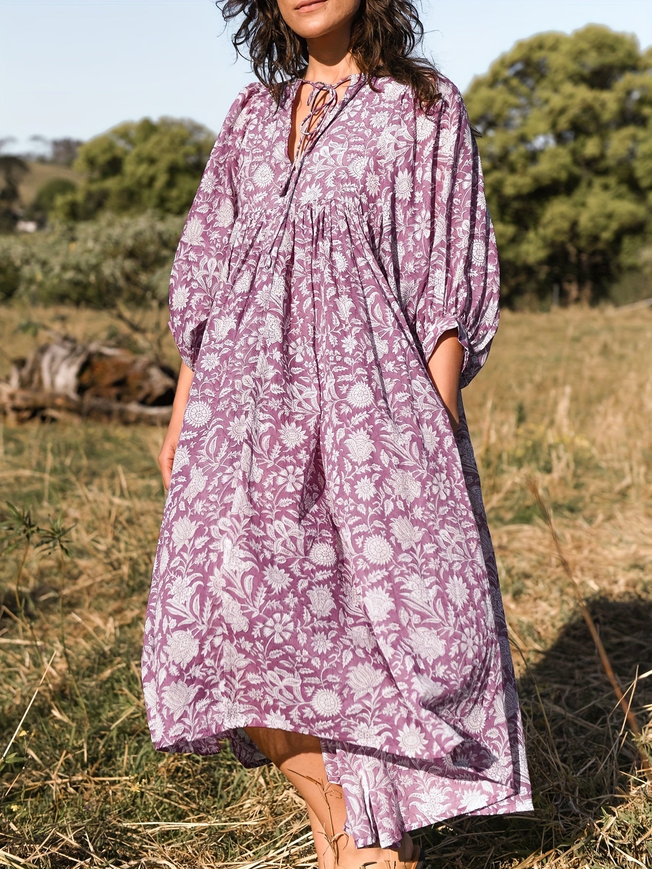 Élise robe midi fleurie à manches bouffantes