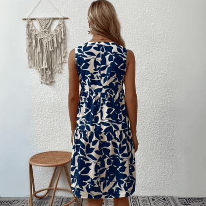 Nora robe trapèze mi-longue sans manches